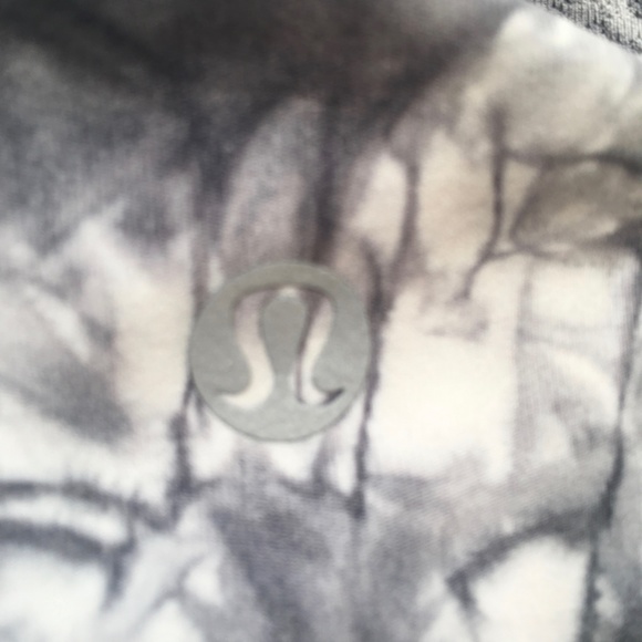 Lululemon Sports Bra - Picture 3 of 4